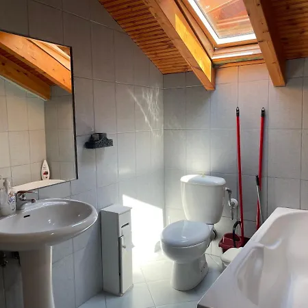 Nel'son Homestay Vlore