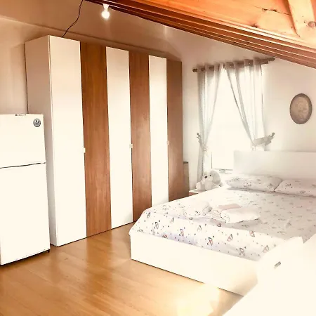 Nel'son Homestay Vlore